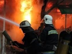 Спасатели МЧС России ликвидировали пожар в частном жилом доме и хозяйственных постройках в Промышленновском МО